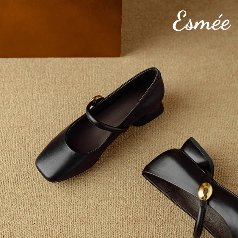 Leather Low Heel Maryjanes with Squared Toe Design